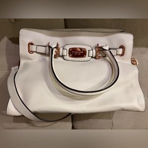 NWT Micheal Kors Leather Handbag